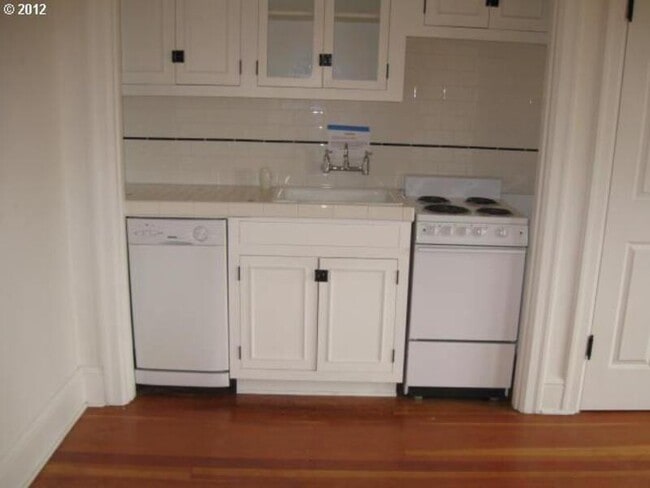 Photo - 20 NW 16th Ave