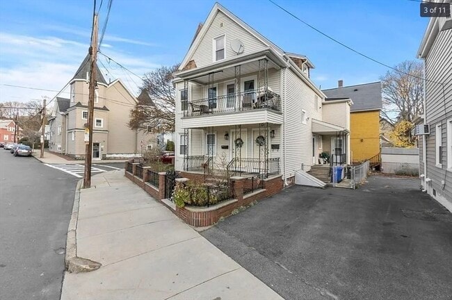 Photo - 75-77-77 Lebanon St Unit 1