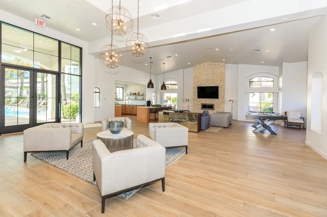 Pinnacle Heights