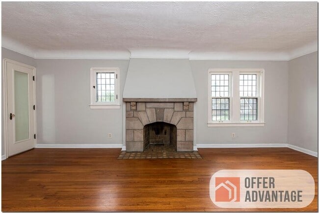 Photo - 2107 Wynn Rd