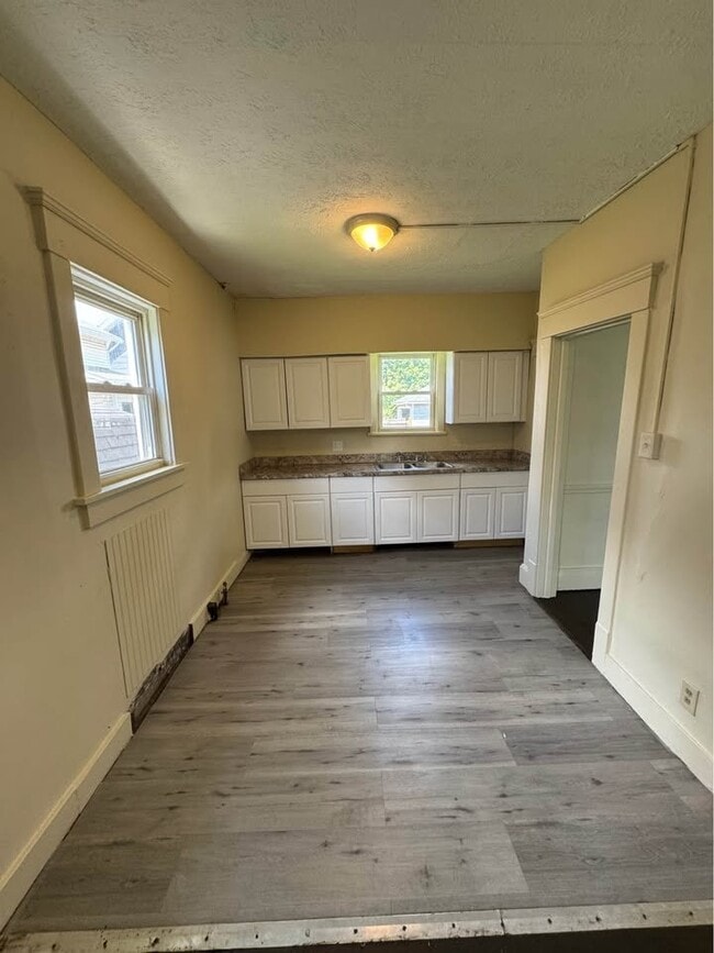 Photo - 1216 14th St NW