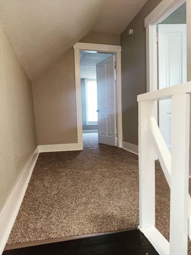 Photo - 205 E College St Unidad 205-C