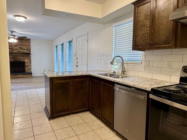 Photo - 402 Fawn Trail Unit B