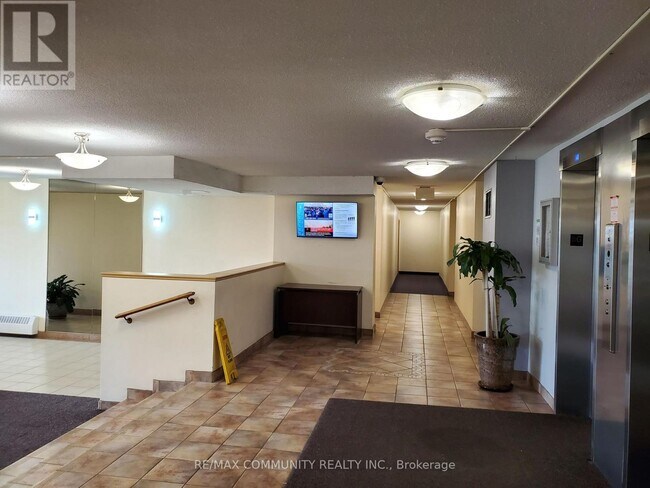 Photo - 10 Tapscott Rd Unit 205