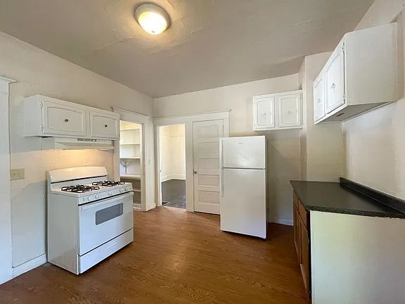 Photo - 903 NE Prescott St