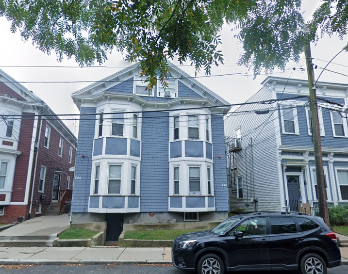 Photo - 222 Banks St Unit 6