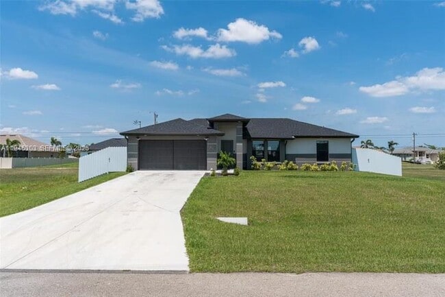 Building Photo - 1302 NE 2nd Pl