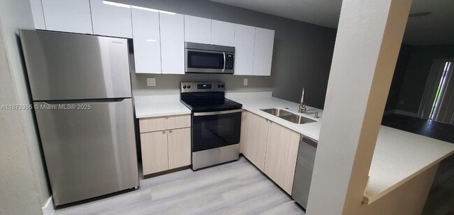 Photo - 9934 Nob Hill Ln Unit 9934