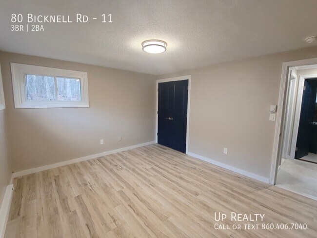 Photo - 80 Bicknell Rd Unit 11