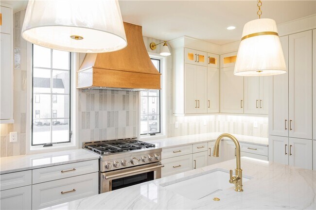 Photo - 4111 S Champions Dr