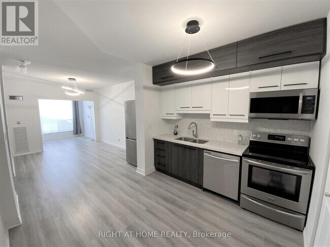 Photo - 152 St Patrick St Unit 208