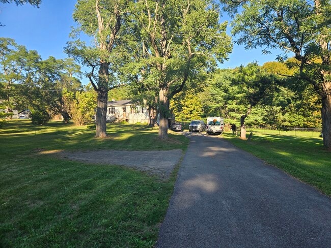 Photo - 5409 Indian Fields Rd
