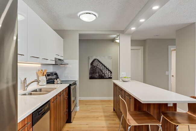 Photo - Premier Place