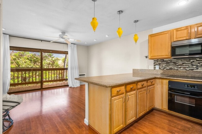 Photo - Maui Lani Terraces Studio, Great Mountain View!
