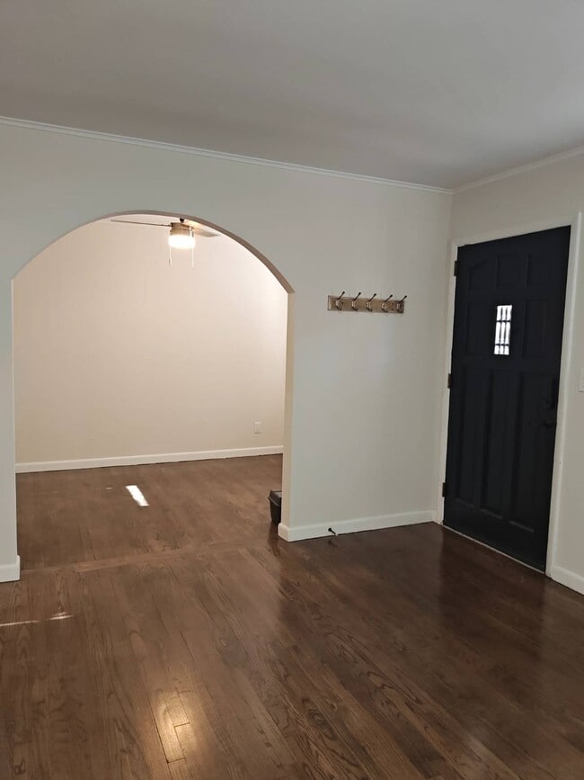 Photo - 2354 N Wading River Rd