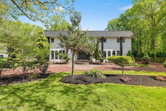 Photo - 33 Heath Ave