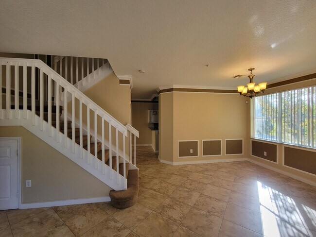 Photo - 1130 Shoma Dr