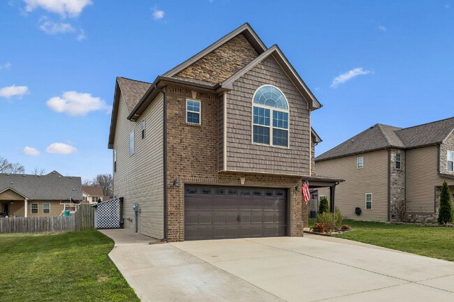 Photo - 275 Crusaw Dr