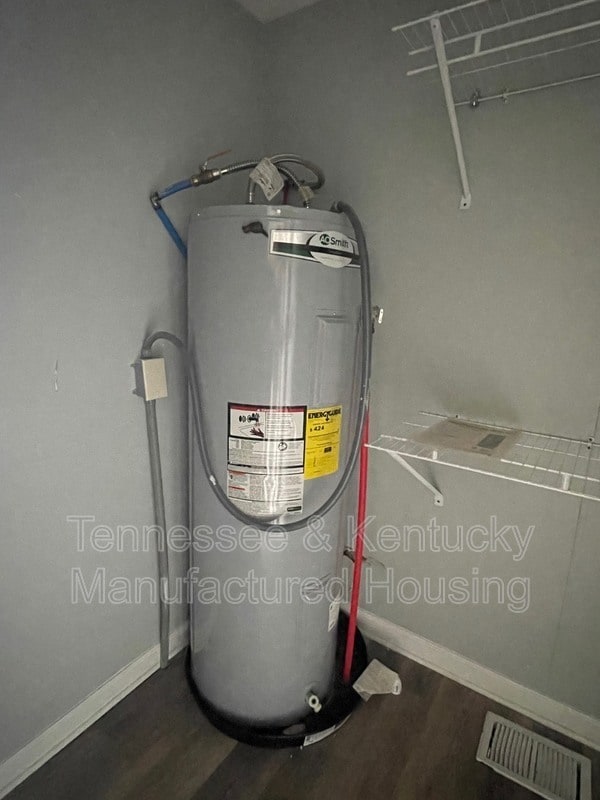 Photo - 207 Cumberland Ln