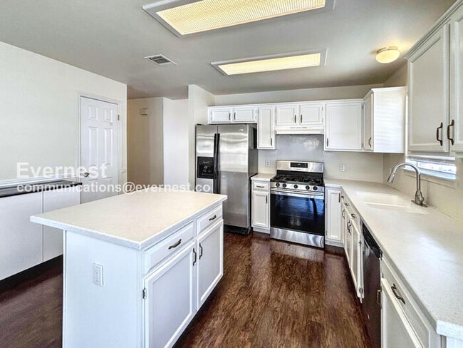 Photo - 1502 Sundance Dr