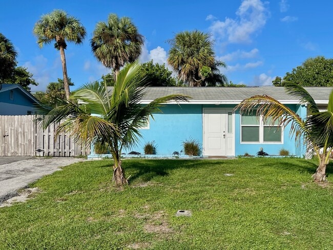 Photo - 406 Robalo Ct