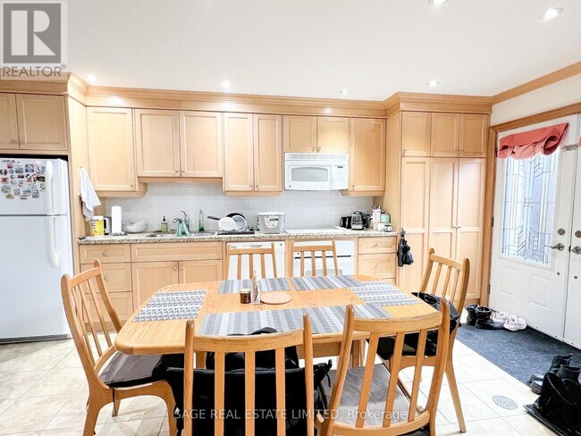 Photo - 18 Rivercrest Rd