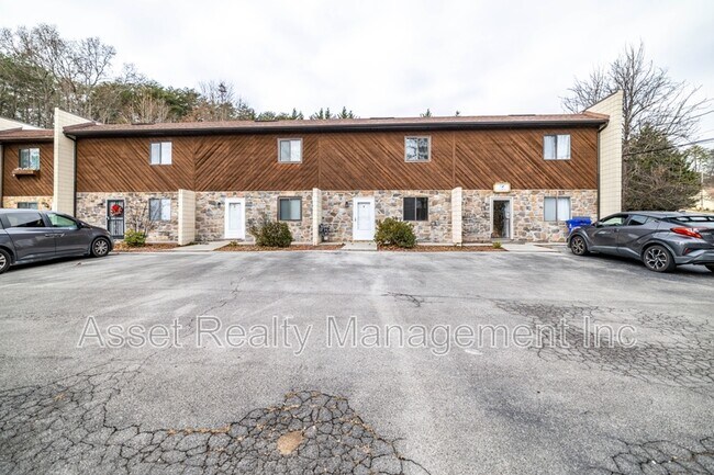 Photo - 2705 Sood Rd