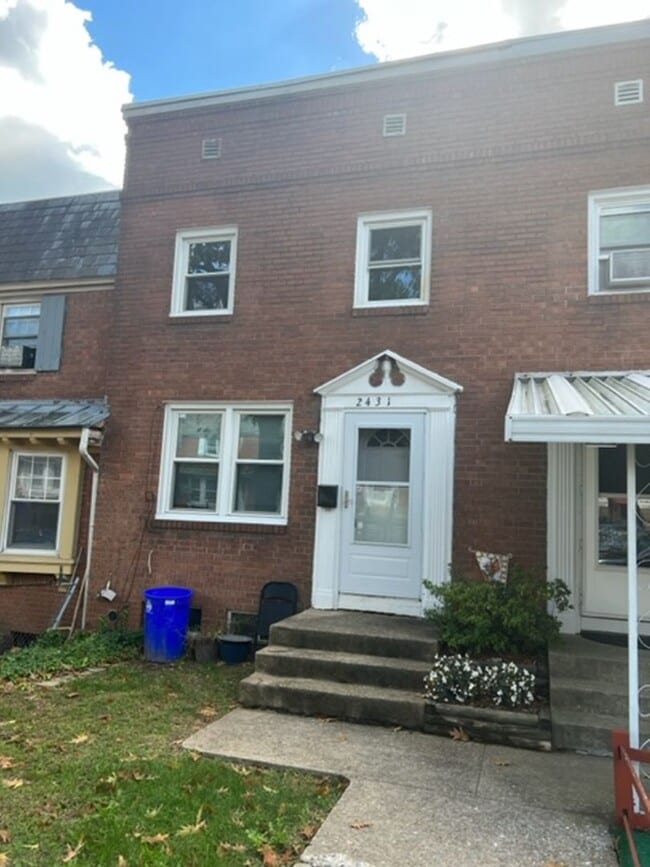 Building Photo - $1,250 harrisburg 3 bedroom house for rent