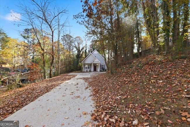 Photo - 2515 Lakeview Trail