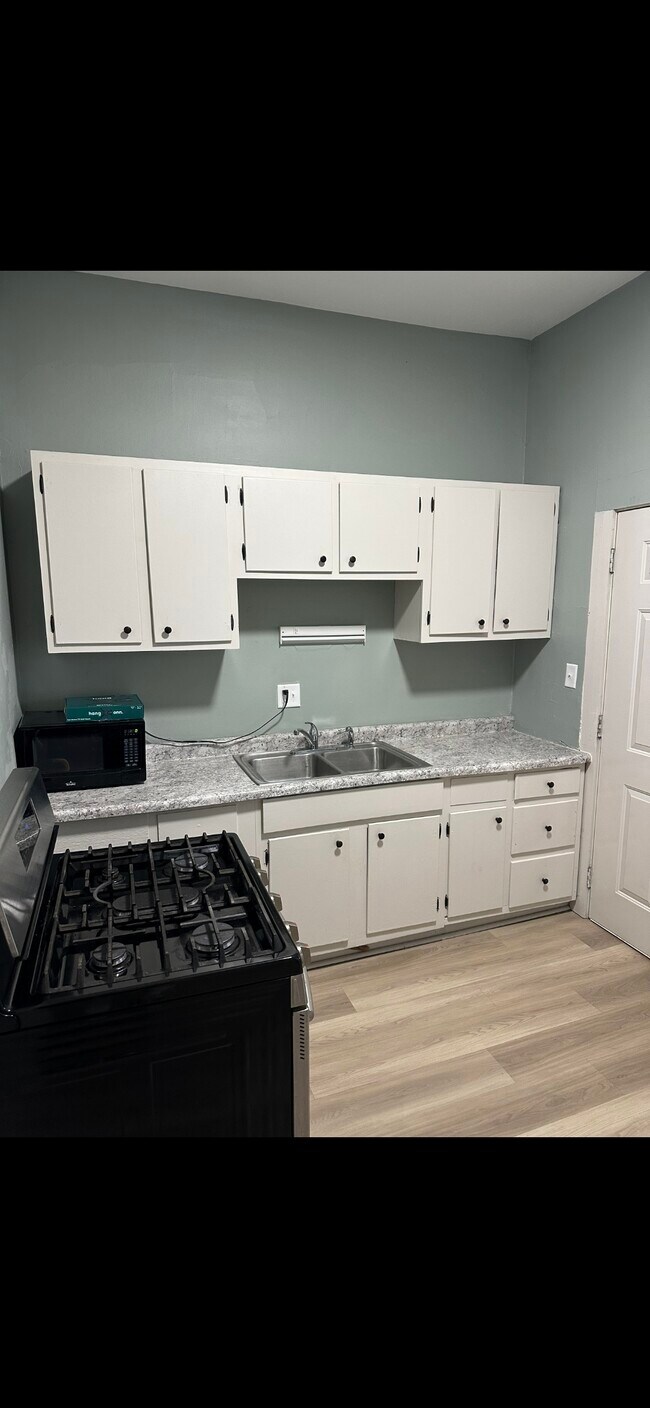 Photo - 1329 7th Ave Unit N