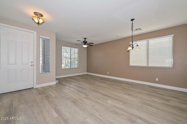 Photo - 26928 N 84th Ave