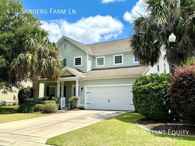 Photo - Charming 5 Bedroom!