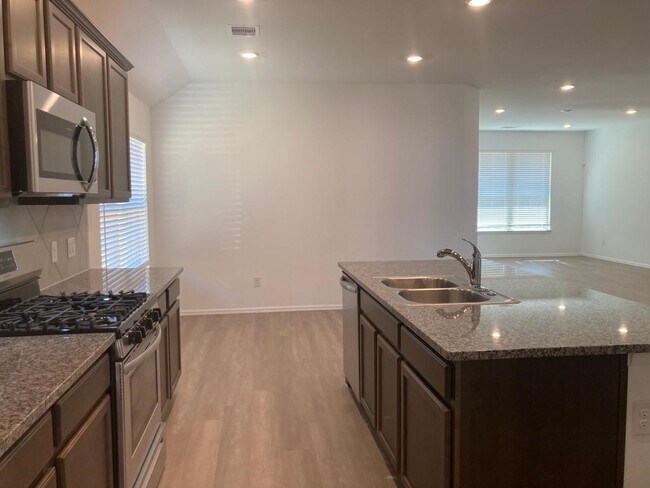 Photo - 3731 Lion Creek Ct