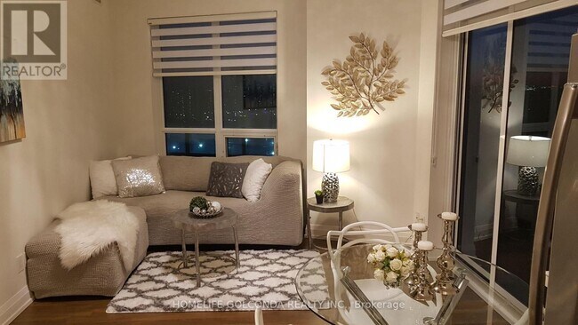 Photo - 7171 Yonge St Unit 1508
