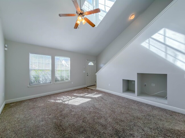 Photo - 3289 Sawtooth Dr