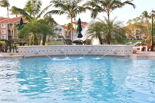 Building Photo - 1265 Wildwood Lakes Blvd Unit 3-303 Rental