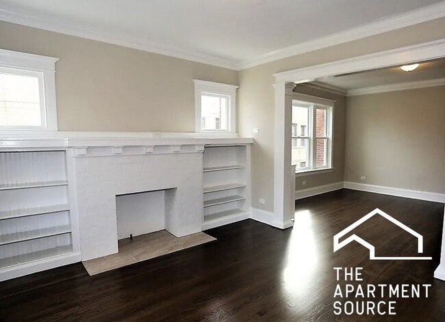 Building Photo - 1437 W Carmen Ave Unit 1