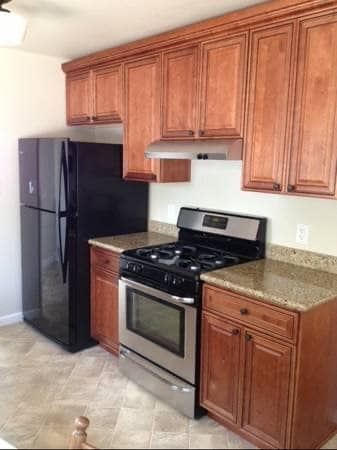 Building Photo - 1195 Santa Ana St Unit Duplex