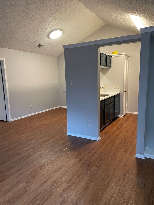 Photo - Leafield - JLCC Unit A