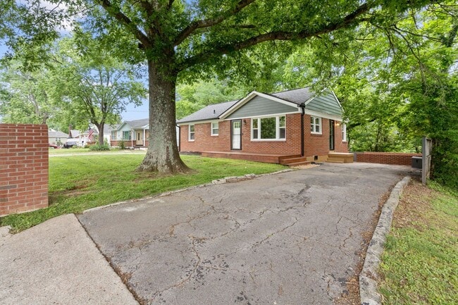 Photo - Beautiful home just north of downtown Colu...