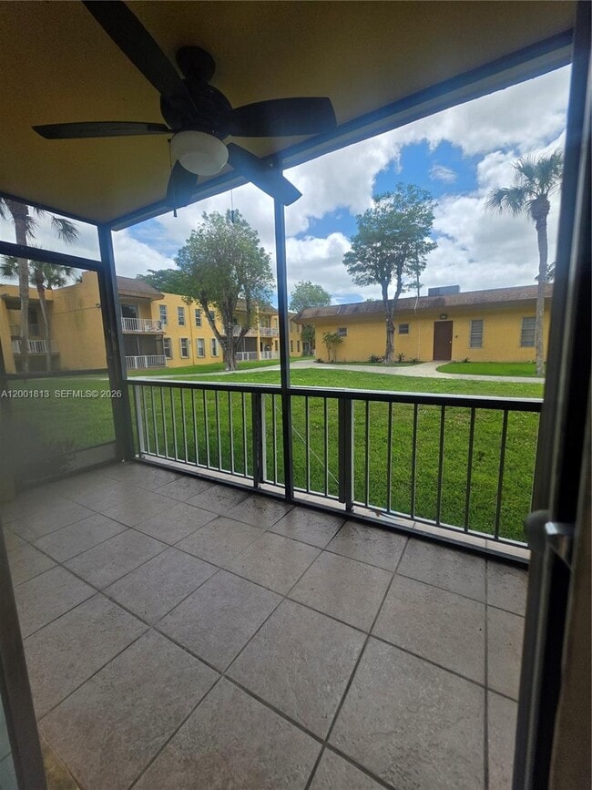 Photo - 13700 SW 62nd St Unit 113