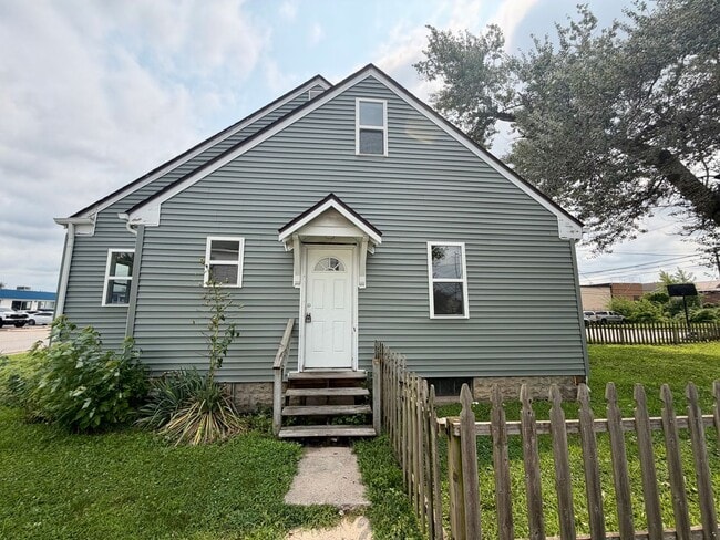 Building Photo - 3101 South St