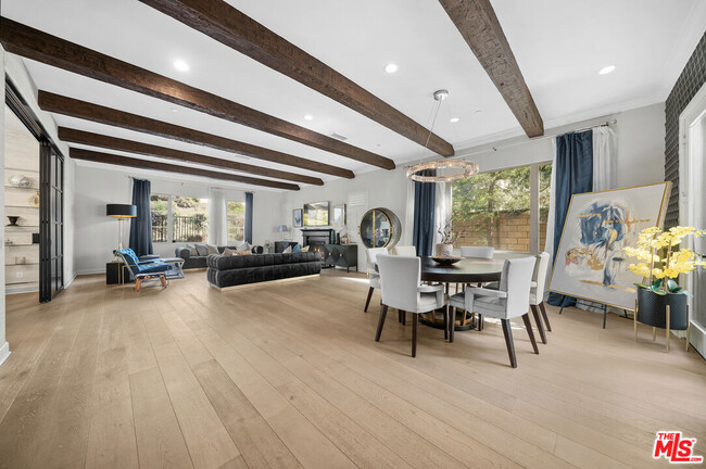 Photo - 105 Via Salamanca