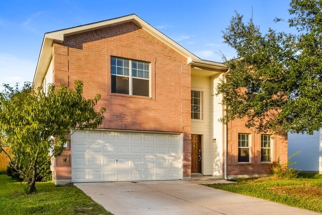 Photo - 208 Rinehardt St