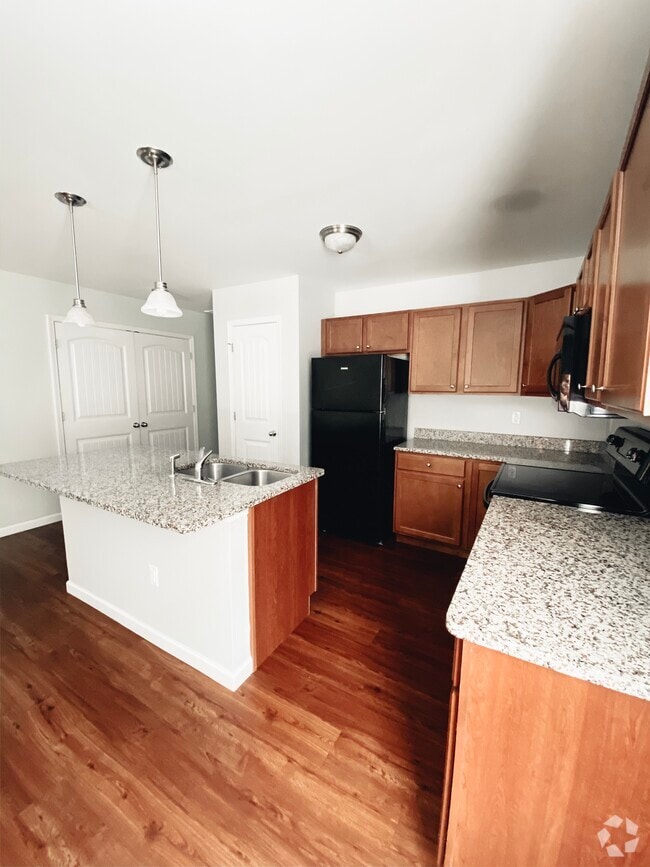 Building Photo - 341 Flat Cove Rd Rental