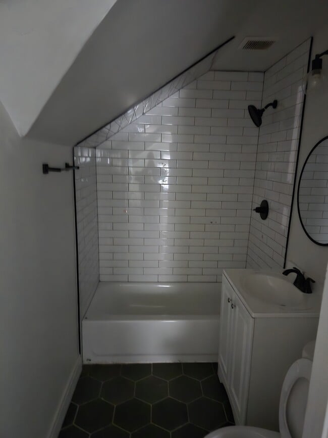Photo - 2641 N 39th St