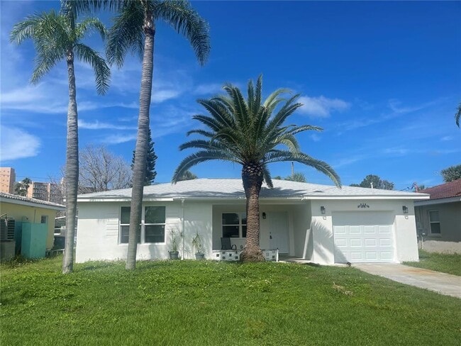 Building Photo - 928 Lantana Ave Rental