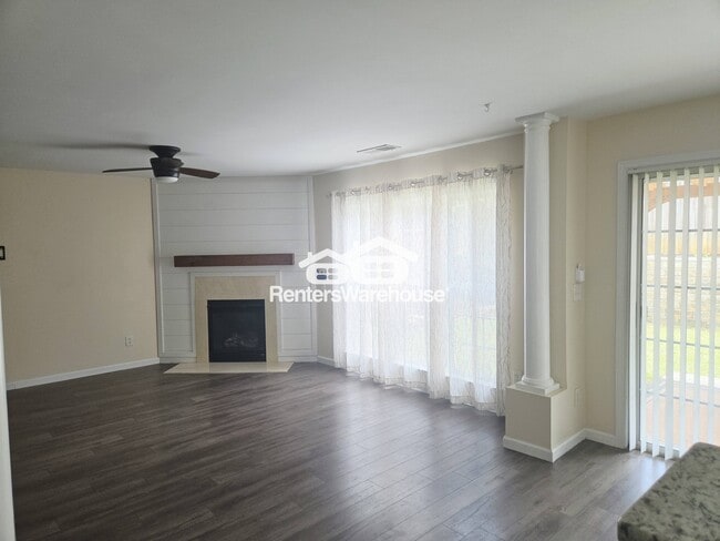 Photo - 528 Highland Falls Dr