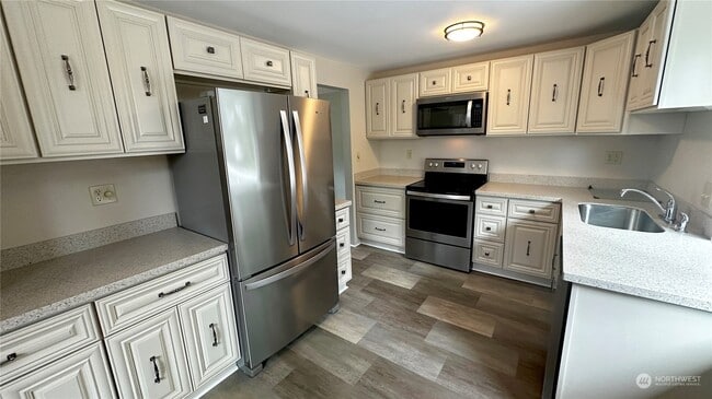 Building Photo - 23114 125th Ave SE Rental