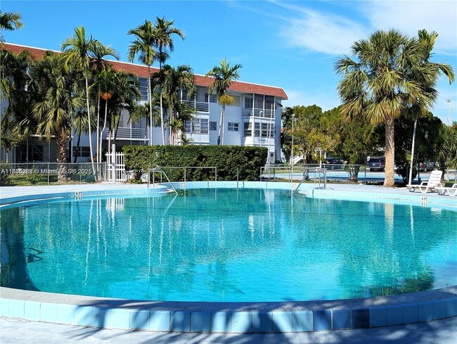 Building Photo - 1280 NW 43rd Ave Unit 205 Rental